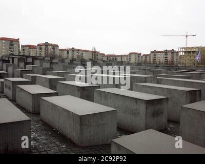 Berlin, Allemagne, Europe - 24 décembre 2012 - Mémorial aux Juifs d'Europe assassinés (alias Mémorial de l'Holocauste) conçu par l'architecte Peter Eisenman et eng Banque D'Images