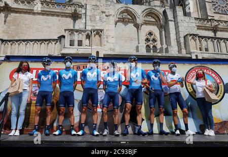 Burgos, Espagne. 28 juillet 2020. Movistar Alejandro Valverde Imanol Erviti Antonio Pedrero Marc Soler Enric Mas Carlos Verona Lluis Mas Présentation des équipes qui font partie de la tournée cycliste de Burgos, juillet 2020 crédit: CORDO PRESSE/Alay Live News Banque D'Images