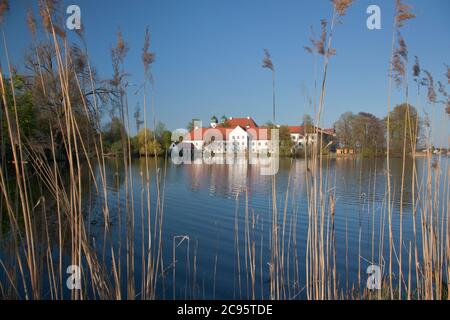 Géographie / Voyage, Allemagne, Bavière, Seeon-Seebruck, Monastère de Seeon, Klostersee (lac), Chiemgau, Additional-Rights-Clearance-Info-non-disponible Banque D'Images