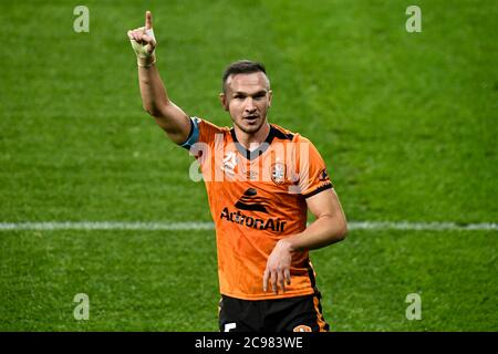 29 juillet 2020 ; Bankwest Stadium, Parramatta, Nouvelle-Galles du Sud, Australie ; A League football, Melbourne Victory versus Brisbane roar ; Tom Aldred de Brisbane roar appelle à une décision Credit: Action plus Sports Images/Alay Live News Banque D'Images