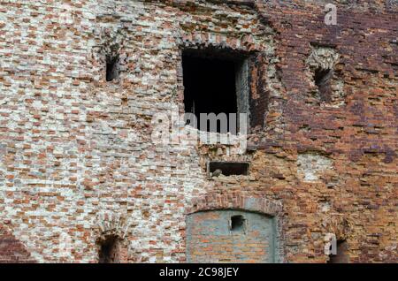 Brest, Bélarus - 18 avril 2020 : les ruines de la forteresse de Brest, rappel de la guerre passée. Banque D'Images