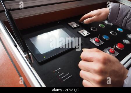 Panneau de commande dans l'un des téléphériques. Banque D'Images