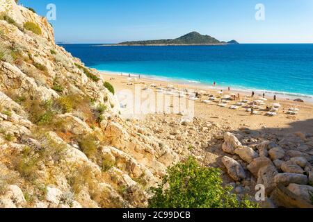 La célèbre plage de Kaputaş, province d'Antalya, Turquie Banque D'Images