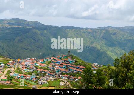 Belle photo du village de Poombarai situé dans les collines de Palani de Tamil Nadu, Inde Banque D'Images