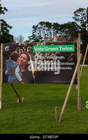 Élection de la Nouvelle-Zélande 2020. Les conseils d'administration se lever avec moins de deux mois pour aller à l'élection générale le samedi 19 septembre 2020 OPS Kelston a subur Banque D'Images