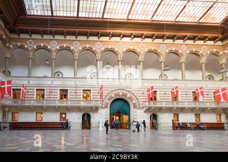 Copenhague, Danemark - 27 décembre 2016 : le Grand Hôtel de ville de Copenhague. Le bâtiment actuel a été inauguré en 1905 Banque D'Images