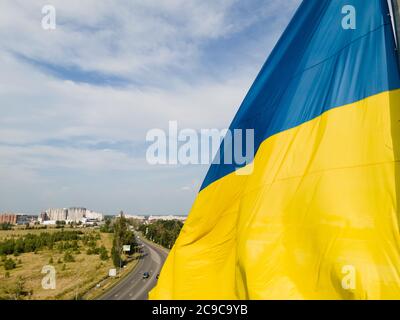 Drapeau national de l'Ukraine. Antenne Kiev Banque D'Images