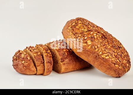 Pain de céréales maison aux graines de citrouille. Banque D'Images