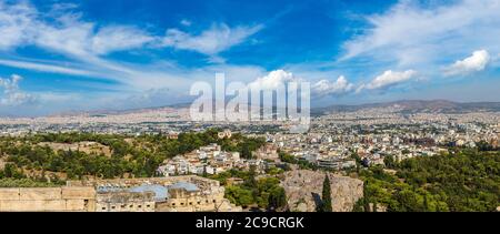 Vue panoramique sur Athènes, Grèce, depuis l'Acropole en été Banque D'Images