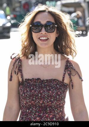 Londres, Royaume-Uni. 30 juillet 2020. Myleene Klass arrive aux studios Global radio de Londres. Crédit : SOPA Images Limited/Alamy Live News Banque D'Images