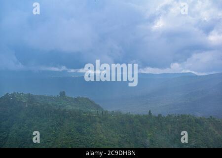 Mont Agung à Bali. Mont Agung sur l'île de Bali, Indonésie. Volcan de Bali non fumeur, Mont Agung. Mont Agung situé sur l'île principale de l'Indonésie, Banque D'Images