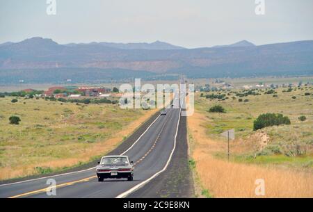 classic lincoln voyage sur la route historique 30 en arizona, états-unis près de winslow Banque D'Images