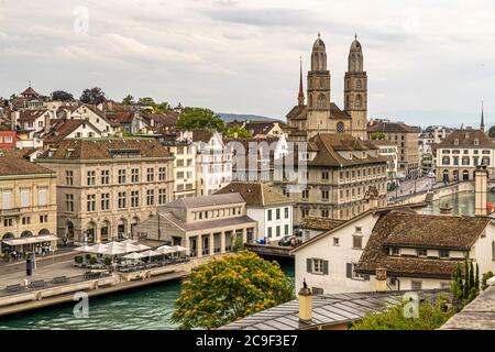 Vue sur Zurich avec la Grande cathédrale, Suisse Banque D'Images