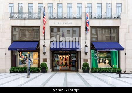 Ralph Lauren, magasin de luxe extérieur de marque phare à New Bond Street, Mayfair, Londres, Angleterre, Royaume-Uni Banque D'Images