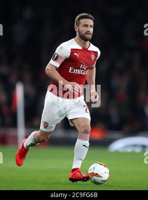 L'arsenal Shkodran Mustafi au cours de l'UEFA Europa League round de 32 deuxième match de jambe à l'Emirates Stadium, Londres. Banque D'Images