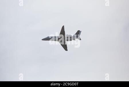 Un Cessna 510 Citation Mustang part de l'aéroport London Biggin Hill à Kent. Banque D'Images