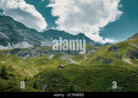 Paysage de montagne alpin rude d'Arosa, Graubuenden Banque D'Images