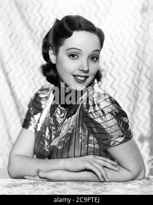 JESSIE MATTHEWS Publicité Portrait en VOILE LE LONG de 1938 directeur SONNIE HALE Gaumont British Picture Corporation Banque D'Images