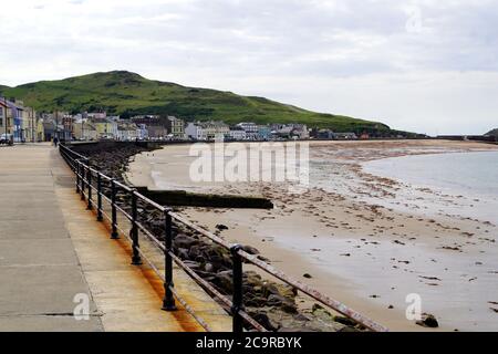 Peel Bay et Castle Isle of Man Banque D'Images