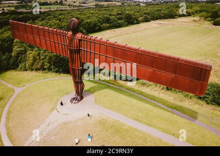 Vue aérienne de l'Ange du Nord, à Gateshead, Royaume-Uni. Banque D'Images