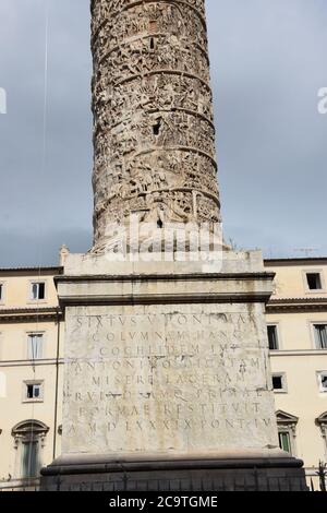 Colonne de Marcus Aurelius dans la ville de Rome, Italie Banque D'Images