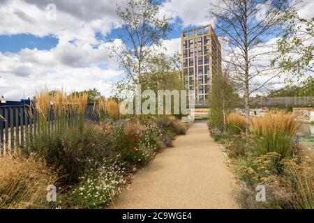 Greenford Quay, Tillermans court, Grenan Square Banque D'Images