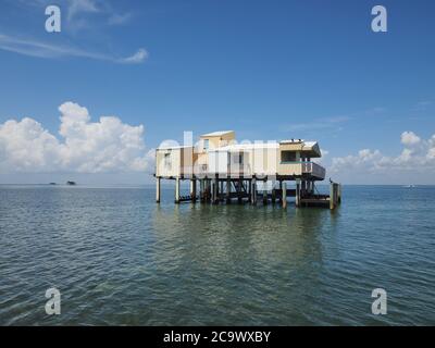 Stiltsville, parc national Biscayne, Floride 08-12-2018 The Baldwin, sessions et Shaw House, l'une des sept maisons restantes dans le parc. Banque D'Images