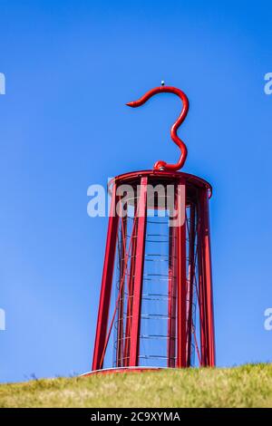 Sculpture DAS Geleucht d'Otto Piene en forme de lampe de mineur sur la pointe de butin de Halde Rheinpreußen à Moers, Rhénanie-du-Nord-Westphalie, Allemagne Banque D'Images