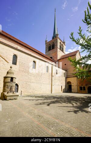 L'abbaye notre-Dame de Payerne, canton de Vaud. Est la plus grande église romane de Suisse. Banque D'Images