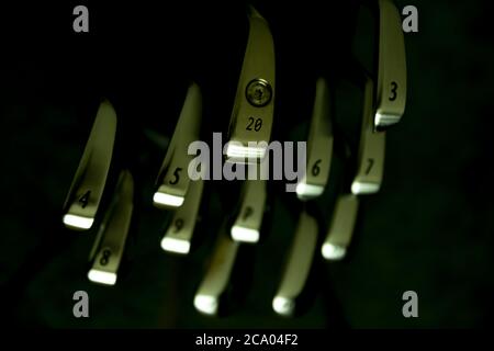 Modern Iron Golf Clubs Blades en Suisse. Banque D'Images