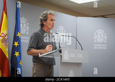 Madrid, Espagne. 03ème août 2020. Le directeur du Centre de coordination des alertes et urgences sanitaires (CCAES), Fernando Simon, lors d'une conférence de presse pour informer sur l'évolution du COVID-19, au Ministère de la Santé le 03 août 2020 à Madrid, Espagne. Credit: CORMON PRESSE/Alamy Live News Banque D'Images