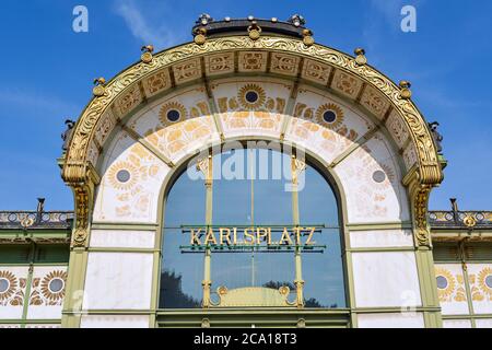 Station de métro Karlsplatz (pavillon Otto Wagner), Vienne, Autriche Banque D'Images