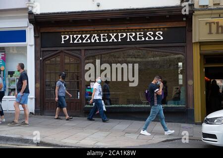 Windsor, Berkshire, Royaume-Uni. 3 août 2020. Pizza Express à Windsor reste fermé après le blocage du coronavirus. Pizza Express envisage un accord volontaire de la société (CVA) et certains de ses restaurants générateurs de pertes fermera de façon permanente. Crédit : Maureen McLean/Alay Banque D'Images