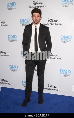 LOS ANGELES - 20 MAI : Bryan Craig au Disney ABC International UpFront au Walt Disney Studios le 20 mai 2018 à Burbank, CA Banque D'Images