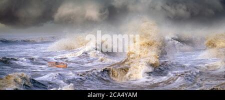 Petit bateau dans la tempête Banque D'Images