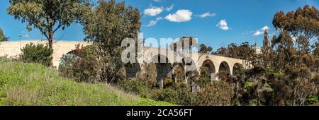 Vue sur le pont Cabrillo à Balboa Park, San Diego, Californie, États-Unis Banque D'Images