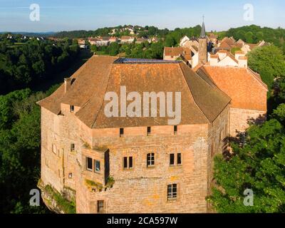 France, Bas Rhin, Parc régional des Vosges du nord, la petite Pierre, le château de Lutzelstein à la pointe de Banque D'Images