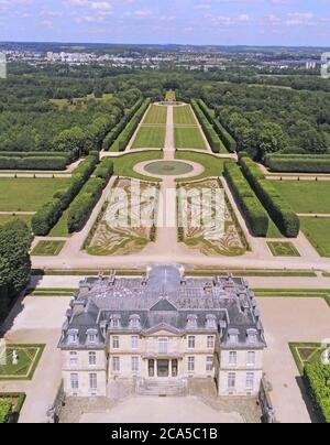 France, Seine-et-Marne, champs-sur-Marne, château (vue aérienne) Banque D'Images