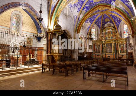 France, Tarn, Puycelsi, les plus Beaux villages de France (les plus beaux villages de France), retable de l'église Banque D'Images