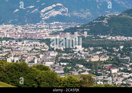 France, Isère, environs de Grenoble, vue panoramique depuis Venon, vue sur Grenoble Banque D'Images