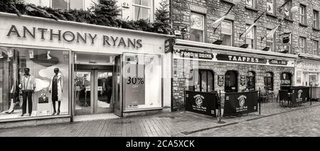 Vue sur la boutique et le restaurant, Galway City, comté de Galway, Irlande Banque D'Images