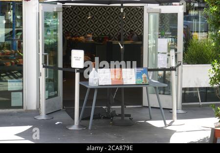 Los Angeles, Californie, États-Unis 4 août 2020 UNE vue générale de l'atmosphère de Shake Shack le 4 août 2020 à Los Angeles, Californie, États-Unis. Photo par Barry King/Alay stock photo Banque D'Images