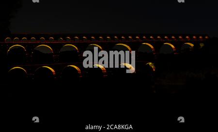 Le Pont du Gard de nuit / illuminations Banque D'Images