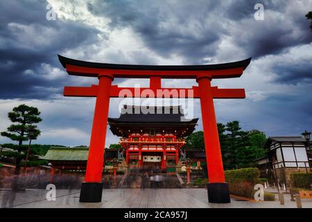 Sanctuaire de Fushimi Inari Taisha à Kyoto, Japon, Asie Banque D'Images