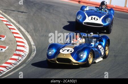 Lister jajuar dirige la voiture de sport Scarab lors des courses automobiles historiques de Monterey 1990 à Laguna Seca California USA Banque D'Images