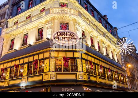 BRUXELLES, BELGIQUE - 1er JANVIER 2019: Drug Opera Restaurant à Bruxelles, Belgique le 1er janvier 2019. Banque D'Images