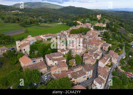 France, Var, vue aérienne de Tourtour, village dans le ciel, étiqueté les plus Beaux villages de France (les plus beaux villages de France) Banque D'Images