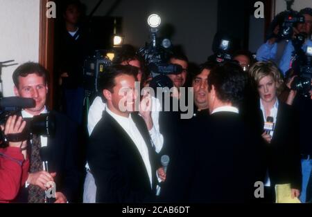 Century City, Californie, États-Unis 2 mars 1996 l'acteur Mel Gibson et l'actrice Katie Wagner assistent aux 48e prix annuels de la Guilde des directeurs d'Amérique le 2 mars 1996 à l'hôtel Century Plaza de Century City, Californie, États-Unis. Photo par Barry King/Alay stock photo Banque D'Images