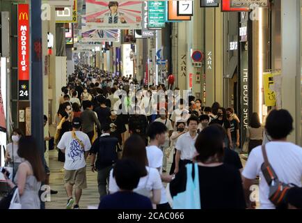 Osaka, Japon. 5 août 2020. Cette photo montre la zone de divertissement d'Osaka Namba à Osaka le mercredi 5 août 2020. Le 5 août, 196 personnes ont été infectées par le nouveau coronavirus à Osaka. Credit: Yoshio Tsunoda/AFLO/Alay Live News Banque D'Images