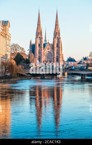 Église Saint-Paul, Strasbourg, Alsace, France Banque D'Images